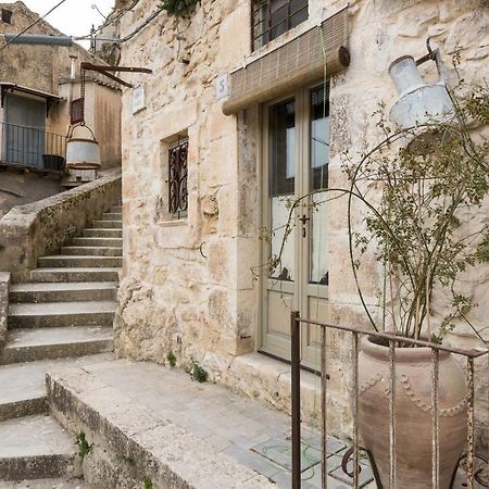 شقة Casa Petra By Wonderful Italy موديكا المظهر الخارجي الصورة